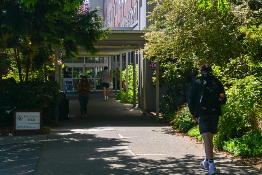Seattle U Hosts Two Day Walmart Clinic to Boost Vaccinations